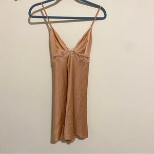 Victoria's Secret Pink Satin Lace Trim Babydoll size Medium